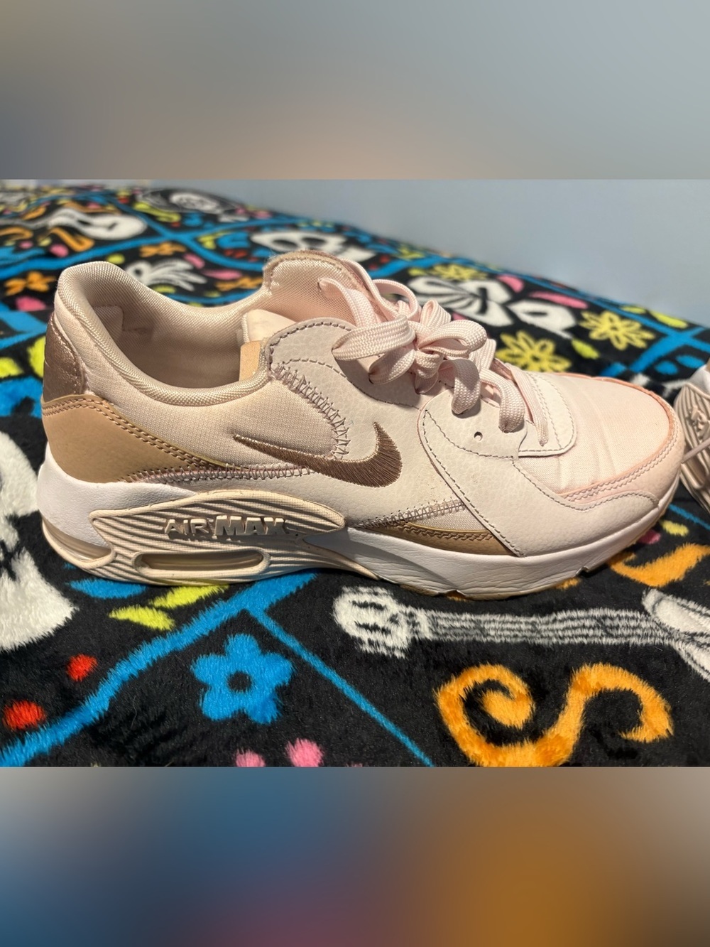 Nike Air Max Excee Sneakers Women’s - Light Soft Pink / Shimmer / White Size 7.5